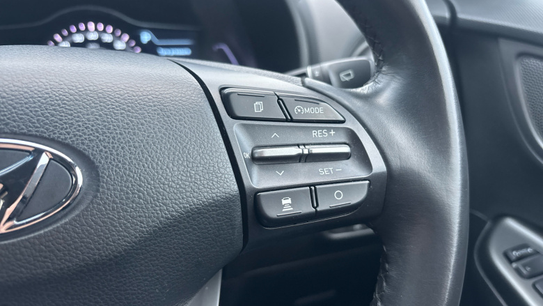 Hyundai Kona 150kW Premium 64kWh 5dr Auto Electric Hatchback